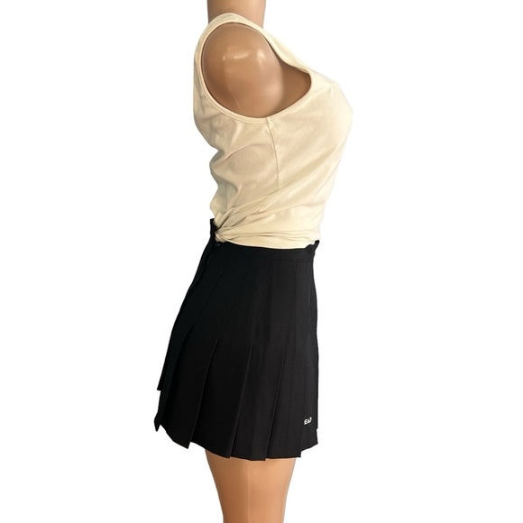 3/$30 🍂 Head Sportswear Vintage Black Pleated Mini Skirt - Picture 3 of 7